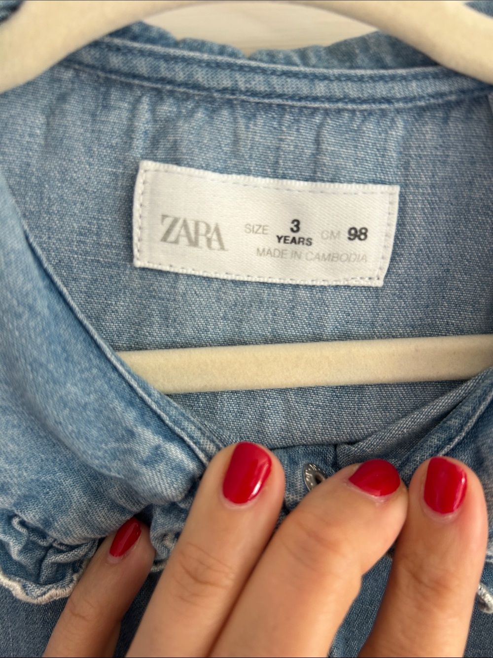 Zara Denim snap front ruffle collar blouse - Picture 2 of 4